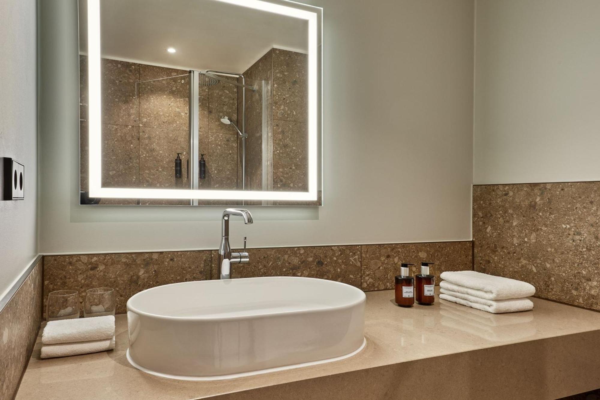 Hotel By Marriott Munich